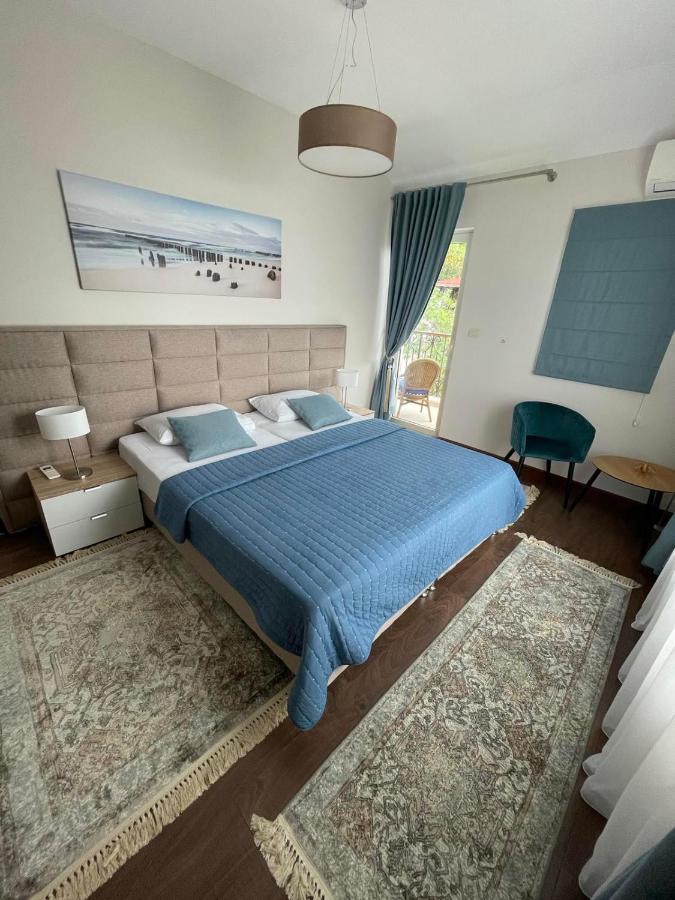 Luxury Villa Crystal Blue Sveti Stefan Dış mekan fotoğraf
