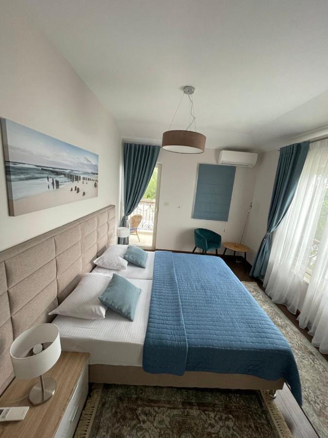 Luxury Villa Crystal Blue Sveti Stefan Dış mekan fotoğraf