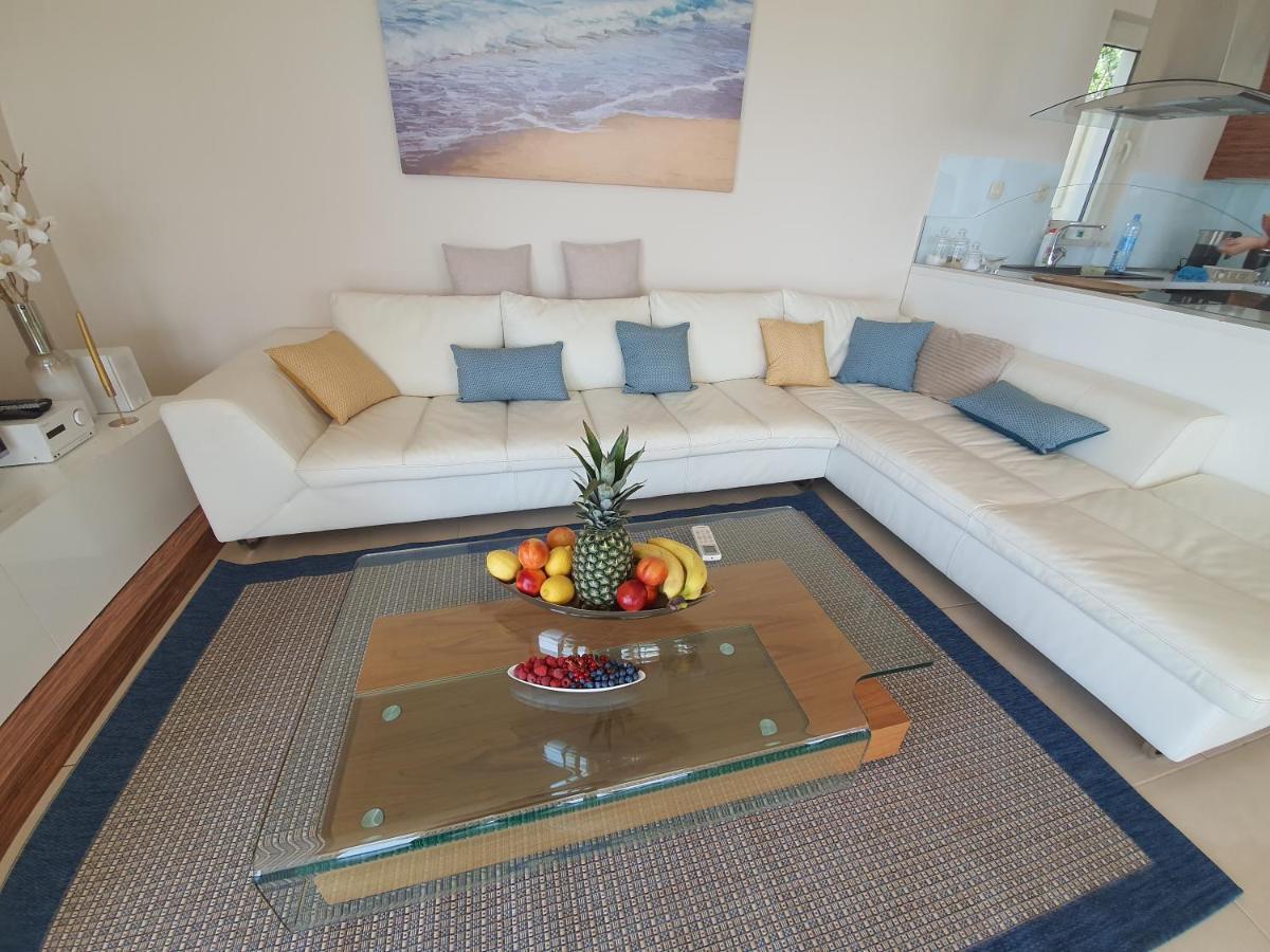 Luxury Villa Crystal Blue Sveti Stefan Dış mekan fotoğraf